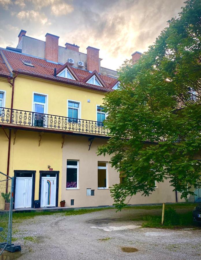 Rainbow House Rooms Марібор Екстер'єр фото